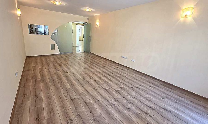 Til leie  Kontor Sofia , Lozenets , 140 kvm | 11804295