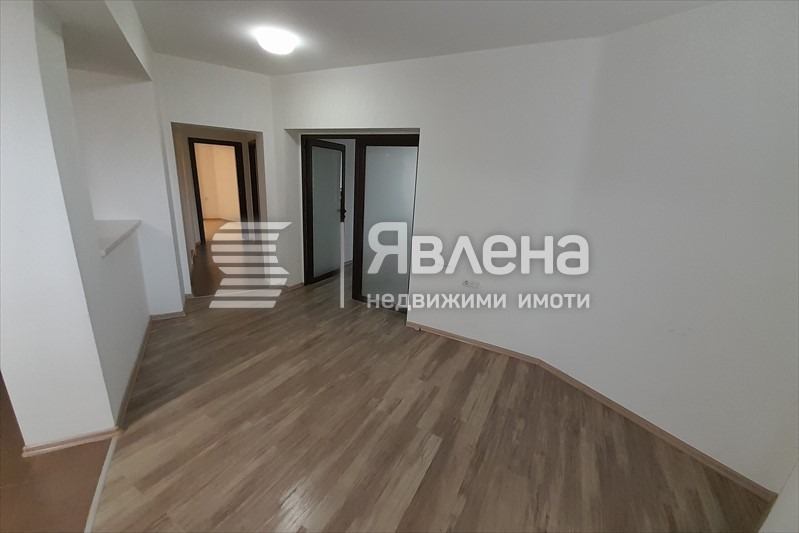 Дава под наем ОФИС, гр. Пловдив, Христо Смирненски, снимка 5 - Офиси - 52960284