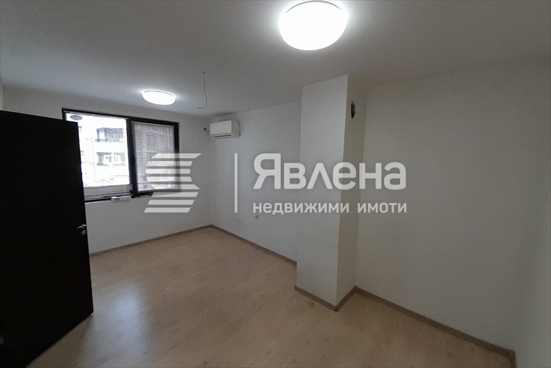 Дава под наем ОФИС, гр. Пловдив, Христо Смирненски, снимка 6 - Офиси - 52960284
