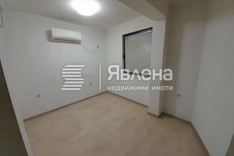 Дава под наем ОФИС, гр. Пловдив, Христо Смирненски