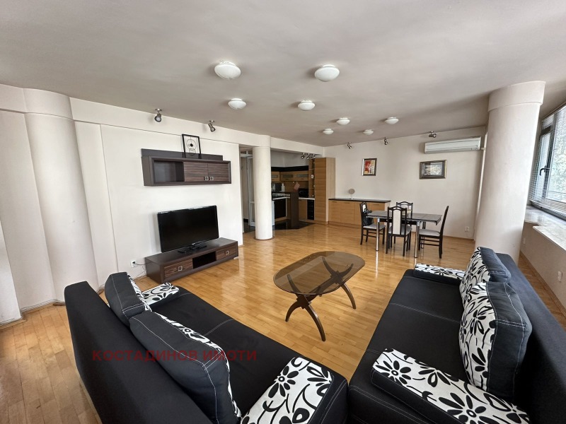 Da affittare  1 camera da letto Plovdiv , Karshiiaka , 80 mq | 60536874 - Immagine [2]