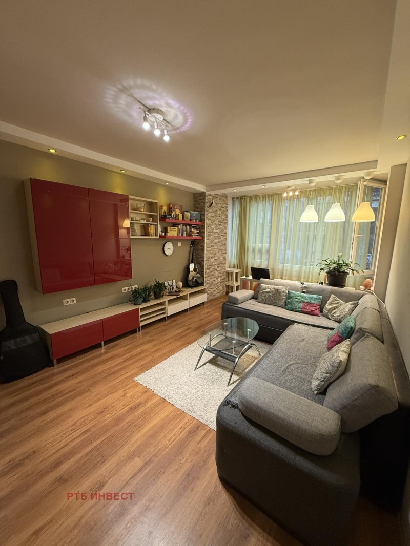 Под наем 2-СТАЕН, град София, Център • 650 € / 1271.29 лв. • 97066493 1