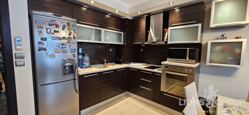 Дава под наем 3-СТАЕН, гр. Варна, Левски 1, снимка 4 - Апартаменти - 52560414