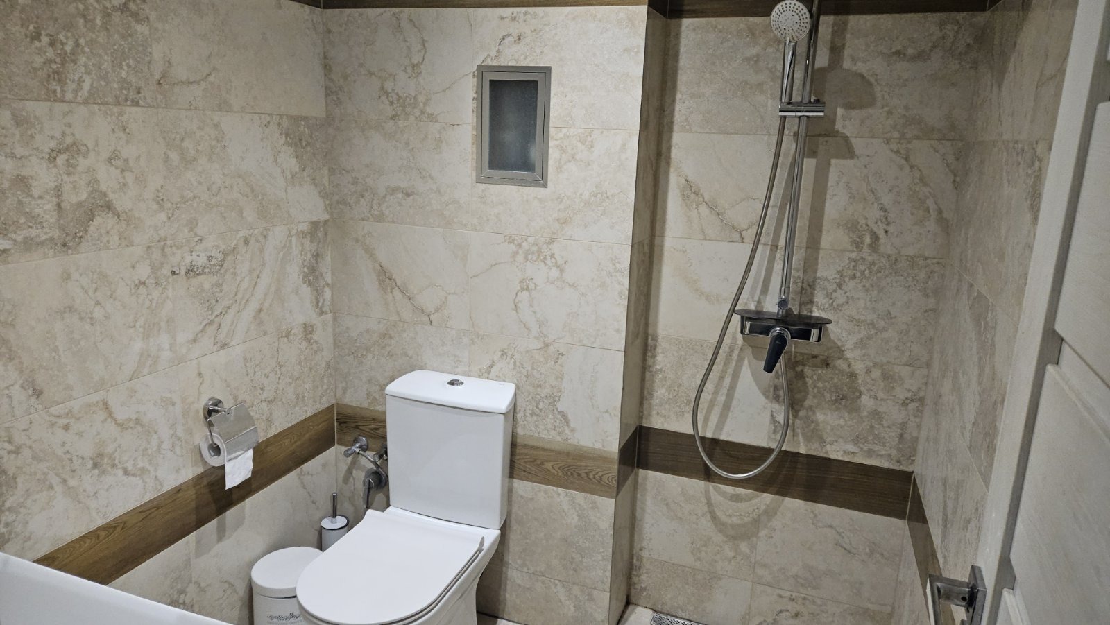 Дава под наем 2-СТАЕН, гр. Пловдив, Гагарин, снимка 6 - Апартаменти - 53947323