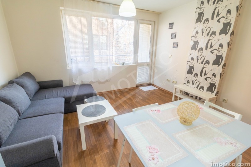 Дава под нем  3-стаен, град София, Витоша •  550 EUR • ID 35571875 — holmes.bg - [1] 