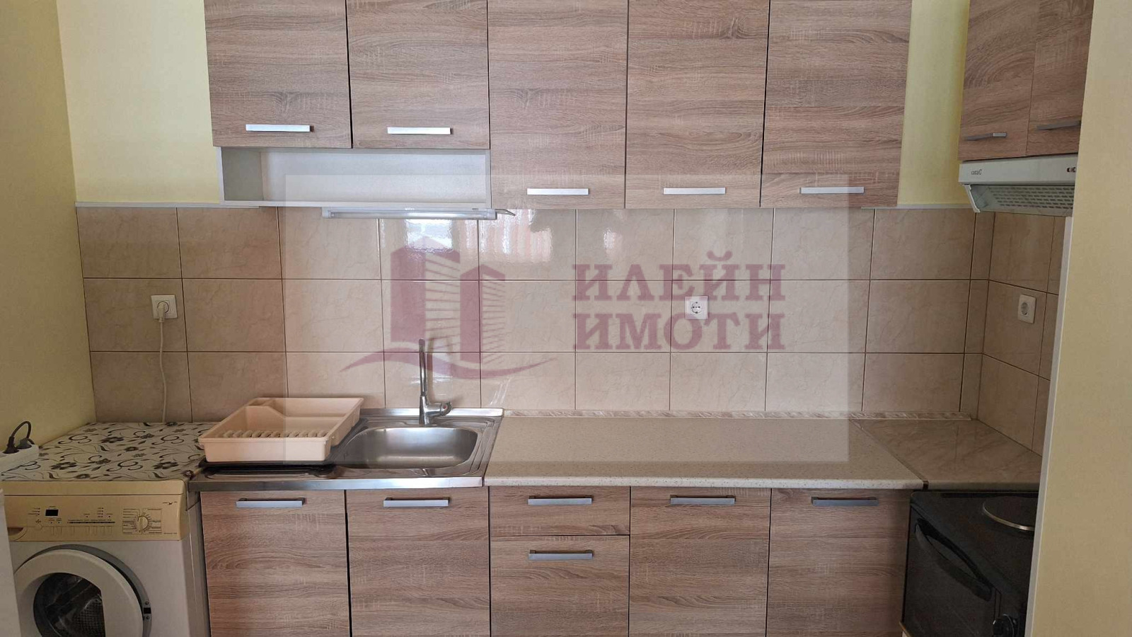 Дава под наем 2-СТАЕН, гр. Русе, Ялта