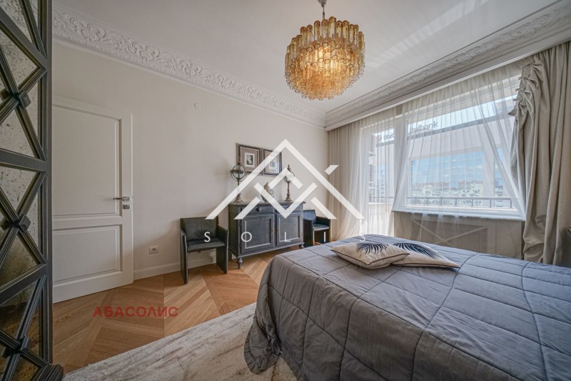 Дава под наем  3-стаен град София , Център , 150 кв.м | 54274846 - изображение [14]