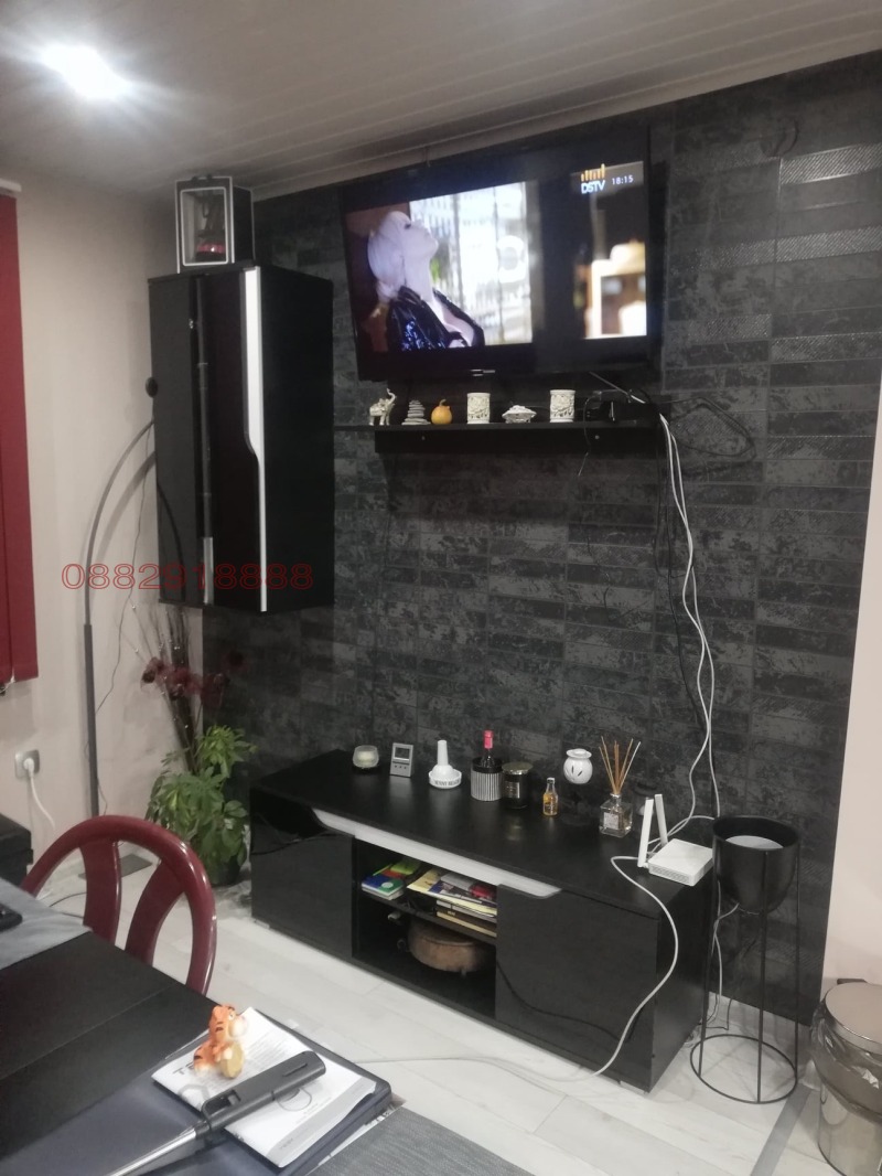 Дава под наем ЕТАЖ ОТ КЪЩА, гр. Перник, Байкушева махала, снимка 8 - Етаж от къща - 52781282