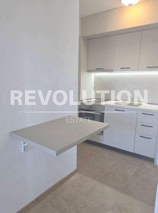 Дава под наем ЕТАЖ ОТ КЪЩА, к.к. Камчия, област Варна, снимка 2 - Етаж от къща - 53228451