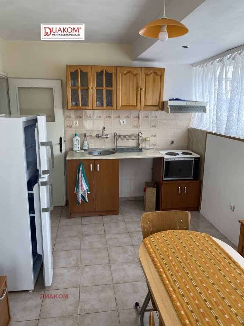 Дава под наем 2-СТАЕН, гр. Бургас, Център, снимка 6 - Апартаменти - 53505085