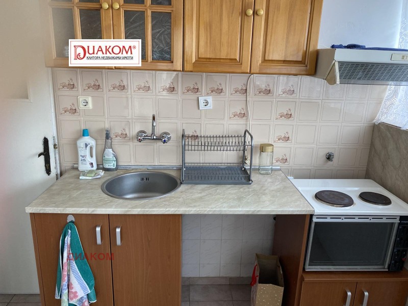 Дава под наем 2-СТАЕН, гр. Бургас, Център, снимка 10 - Апартаменти - 53505085