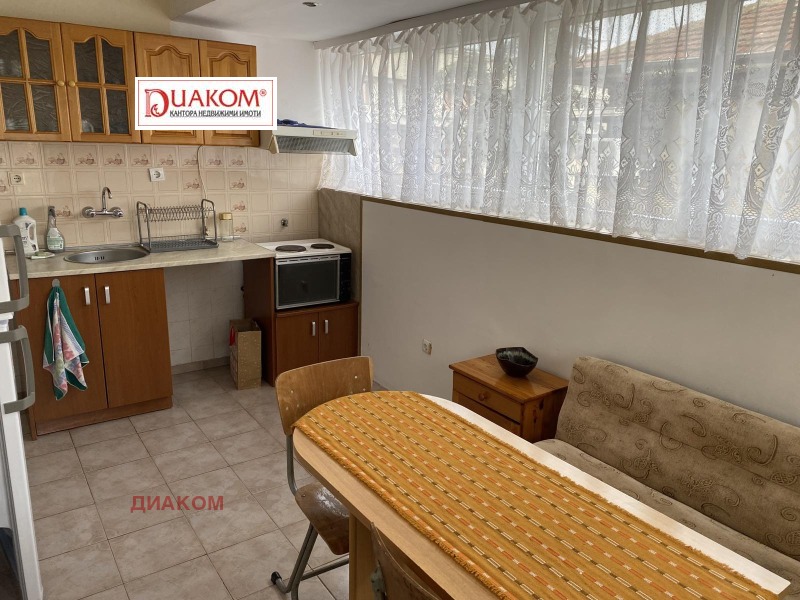 Дава под наем 2-СТАЕН, гр. Бургас, Център, снимка 7 - Апартаменти - 53505085