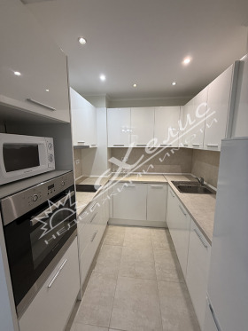 ����� ���� ��� ���� 2-�����,���� ������, �����>