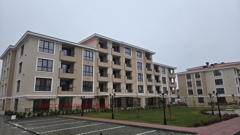 Дава под наем ГАРАЖ, ПАРКОМЯСТО, гр. Пловдив, Остромила, снимка 2 - Гаражи и паркоместа - 53130263