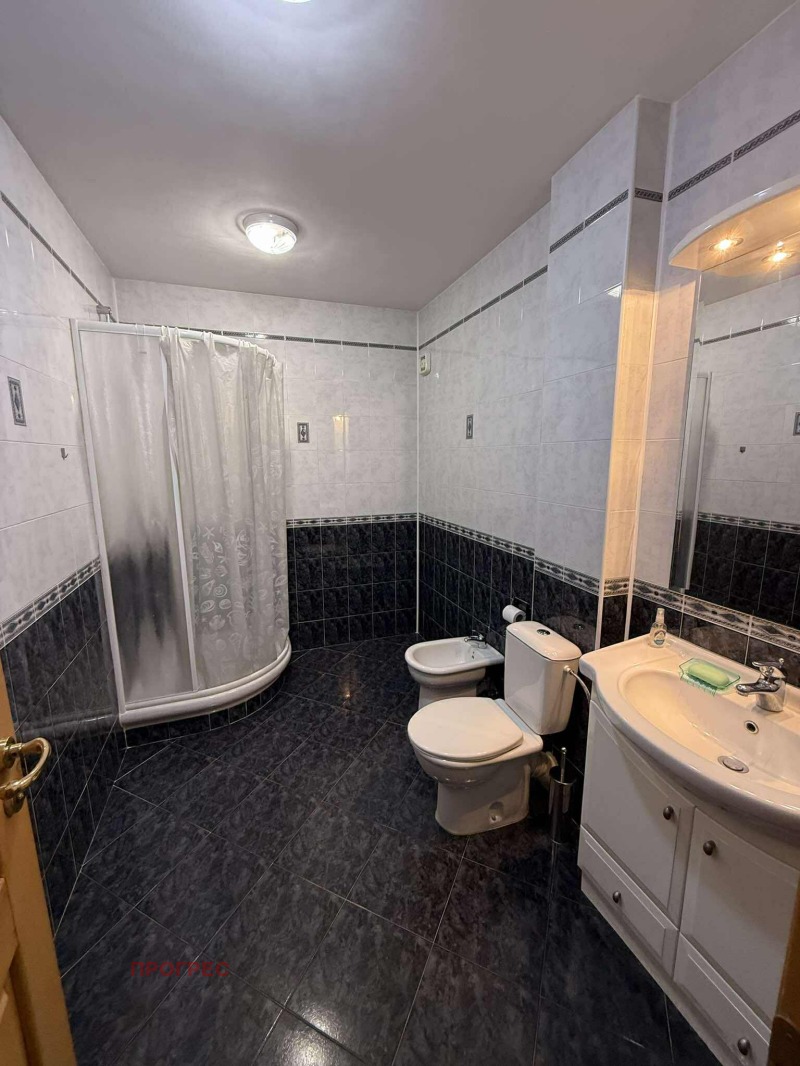 K pronájmu  2 ložnice Plovdiv , Maraša , 120 m2 | 92363708 - obraz [16]