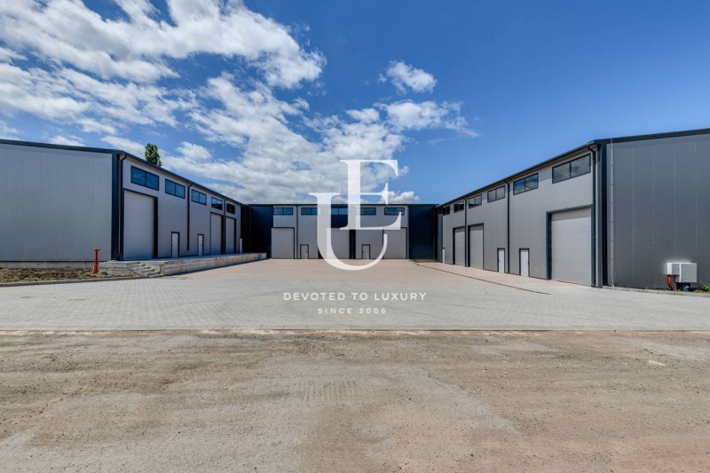 Do wynajęcia  Budynek przemysłowy Sofia , German , 400 mkw | 60700608