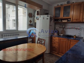 ���� ��� ���� 3-����� | Imot.bg � ����� ������ 3