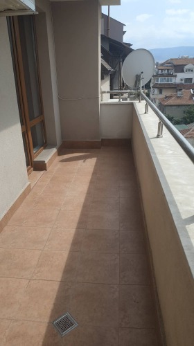 ���� ��� ���� 3-����� | Imot.bg � ����� ������ 12