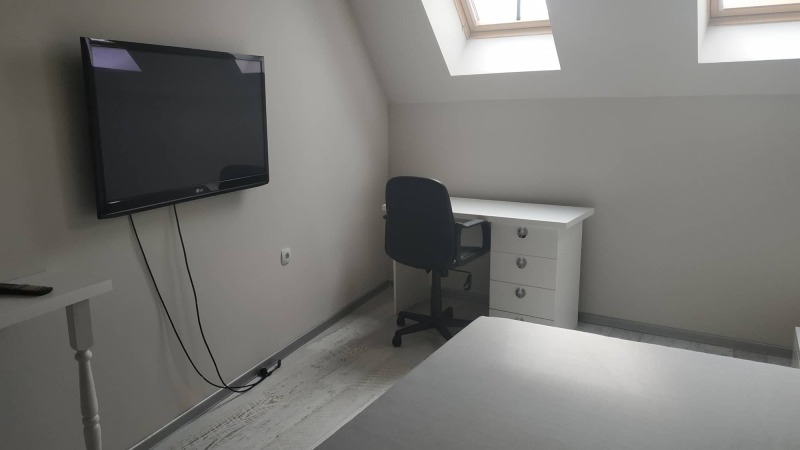 Дава под наем 3-СТАЕН, гр. Пловдив, Център, снимка 13 - Апартаменти - 53460586