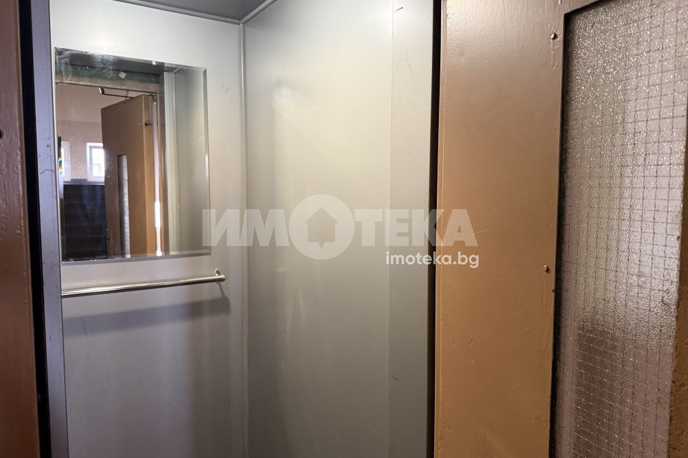 ���� ��� ���� 2-����� | Imot.bg � ����������� 12