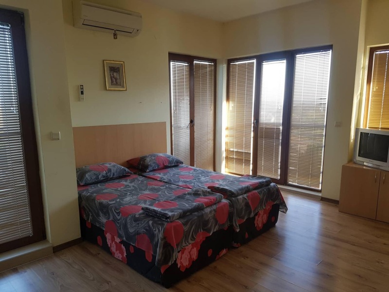 Дава под наем 1-СТАЕН, гр. Варна, м-т Ален мак