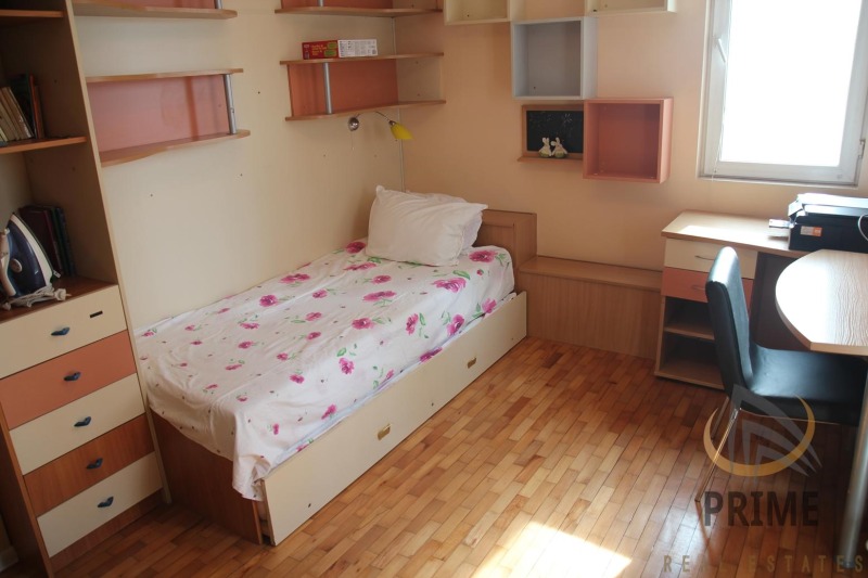 Дава под наем 3-СТАЕН, гр. Бургас, Лазур, снимка 13 - Апартаменти - 53246967