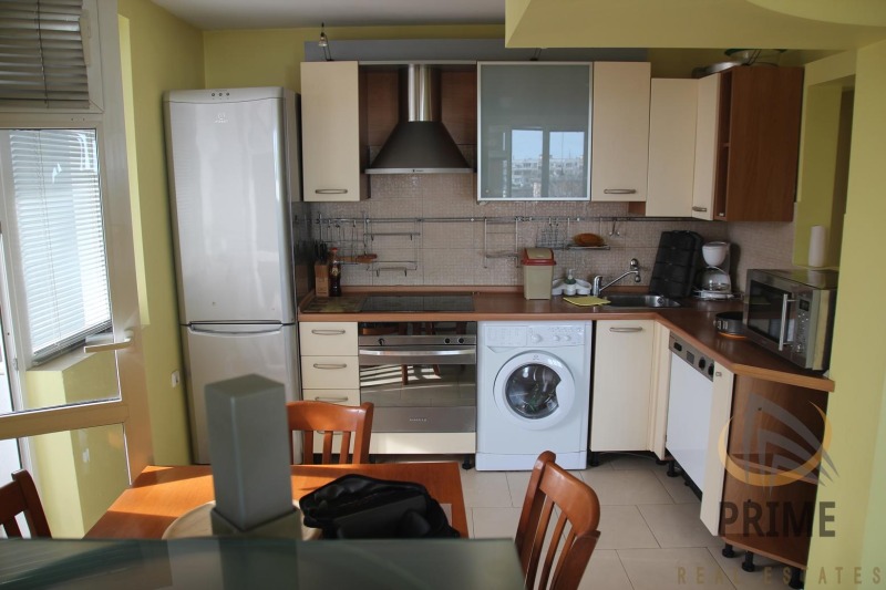 Дава под наем 3-СТАЕН, гр. Бургас, Лазур, снимка 5 - Апартаменти - 53246967