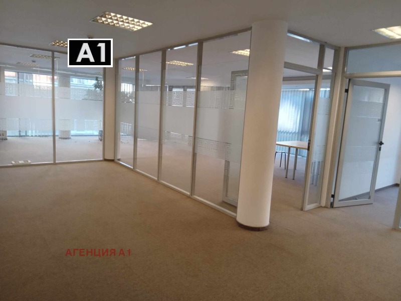 Te huur  Kantoor Sofia , Tsentar , 150 m² | 59977397 - afbeelding [2]