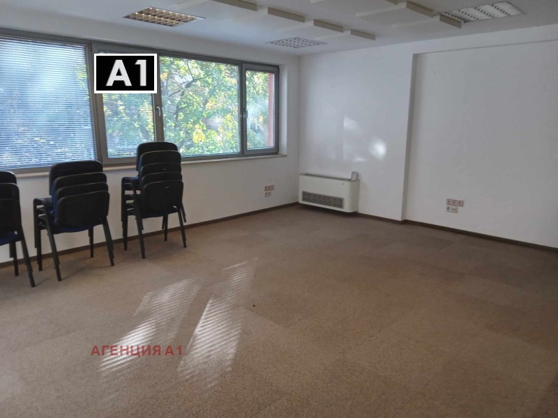 Te huur  Kantoor Sofia , Tsentar , 150 m² | 59977397 - afbeelding [7]