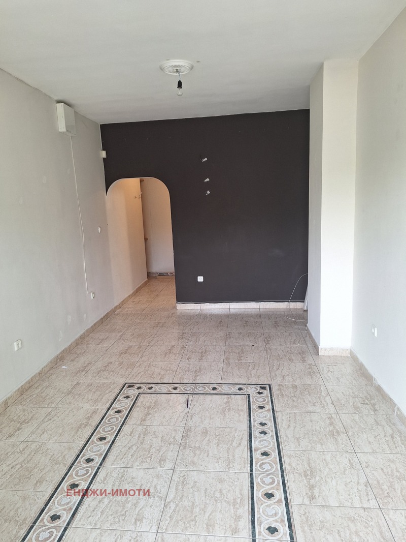 Προς ενοικίαση  Γραφείο Σοφηια , ΤΣενταρ , 28 τ.μ | 46642773 - εικόνα [3]