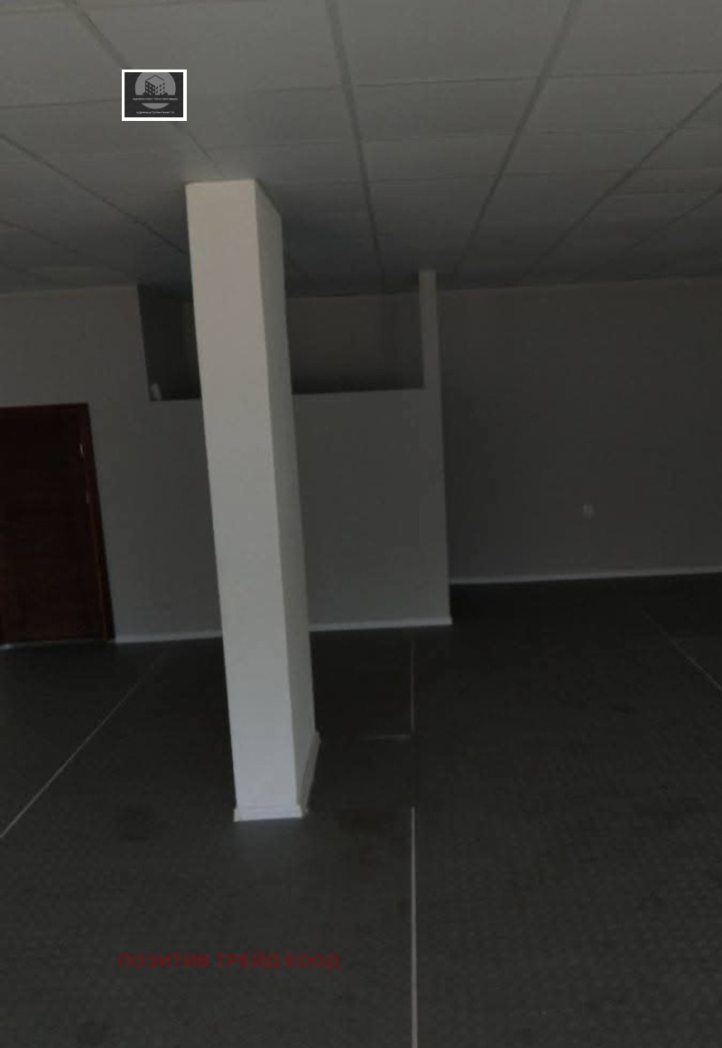 Til leje  Butik region Kyustendil , Dupnitsa , 63 kvm | 26027507 - billede [3]