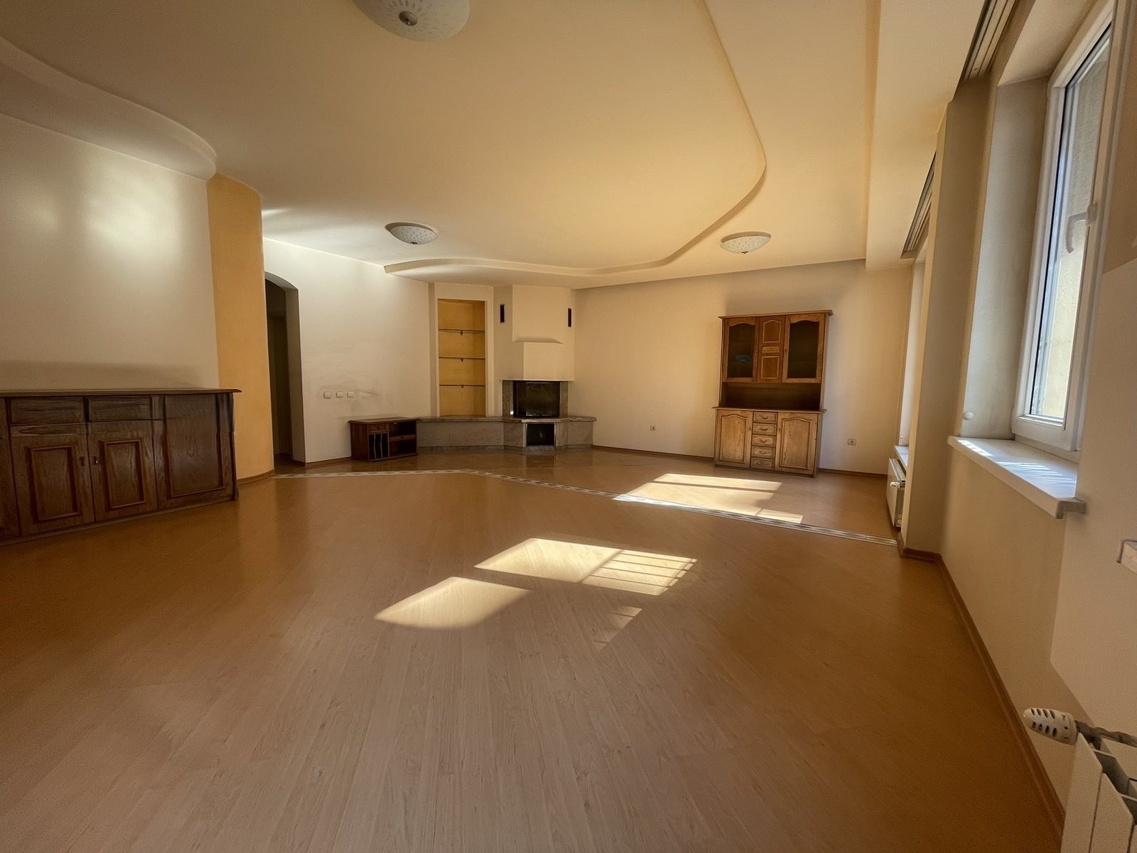 Дава под наем КЪЩА, гр. Пловдив, Център, снимка 10 - Къщи - 54047151