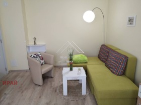 1 Schlafzimmer Zentar, Stara Zagora 3