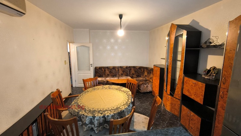 Дава под наем 4-СТАЕН, гр. Русе, Родина 1, снимка 4 - Апартаменти - 53023314
