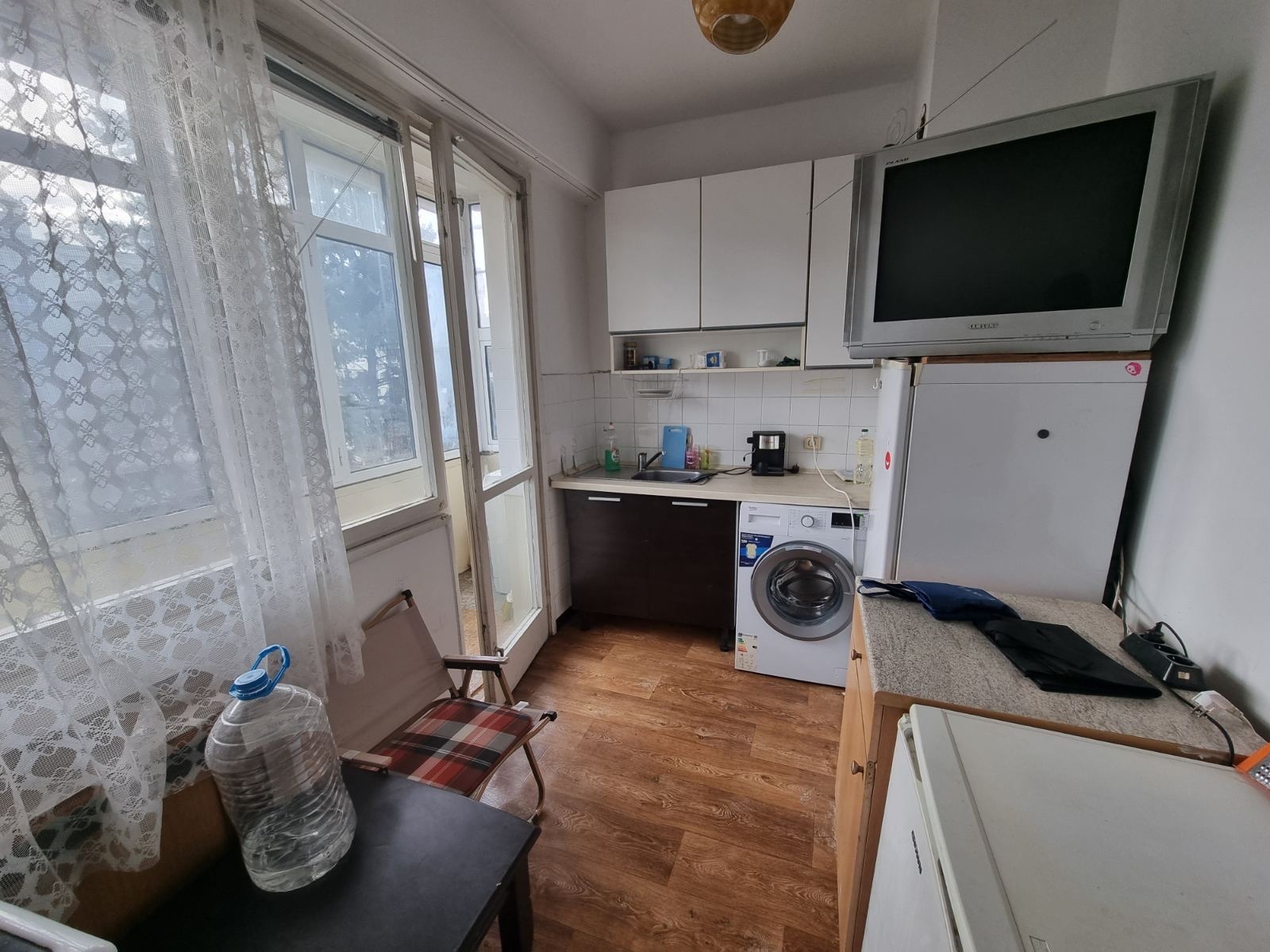 Дава под наем 3-СТАЕН, гр. София, Красно село, снимка 3 - Апартаменти - 53644407