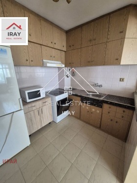 ���� ��� ���� 3-����� | Imot.bg � ����� ������ 8