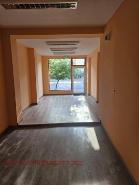 Prodejna Karšijaka, Plovdiv