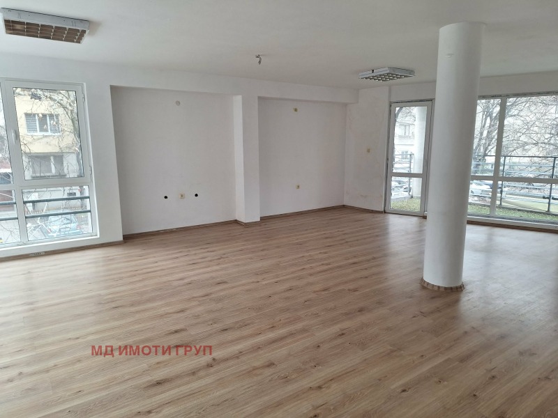 Дава под наем ОФИС, гр. Пловдив, Въстанически