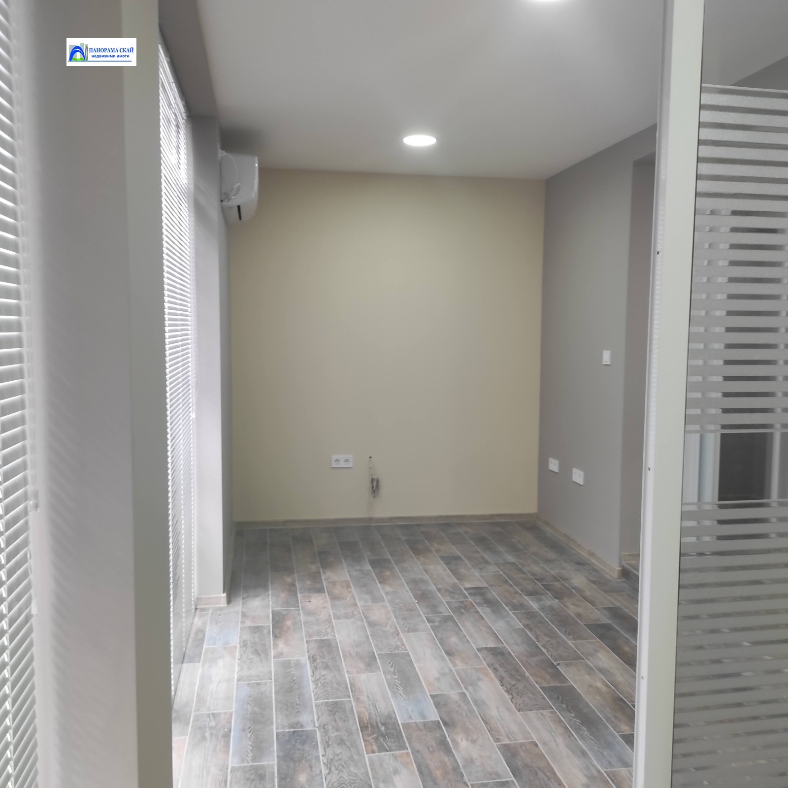 Дава под наем ОФИС, гр. Плевен, Идеален център, снимка 4 - Офиси - 53861427