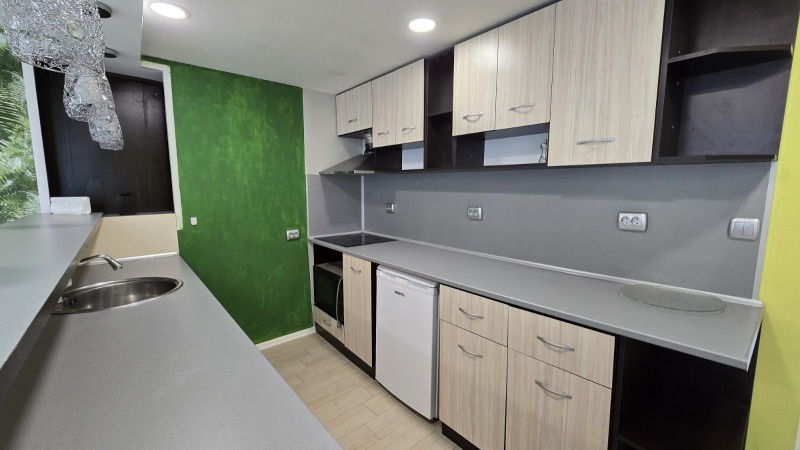 Дава под наем КЪЩА, с. Ябълково, област Кюстендил, снимка 2 - Къщи - 52991230