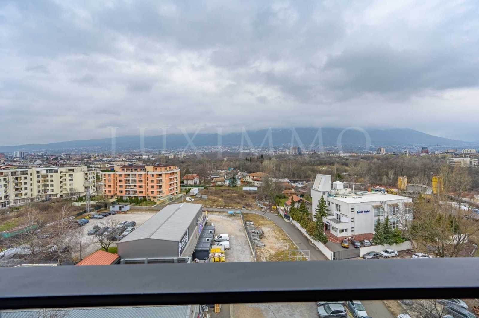 Дава под наем 2-СТАЕН, гр. София, Кръстова вада, снимка 16 - Апартаменти - 54595421