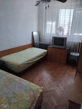 ���� ��� ���� 3-����� | Imot.bg � ����� ������ 14