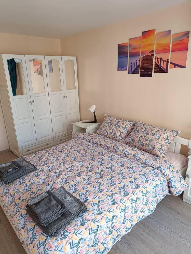 Дава под наем 2-СТАЕН, гр. Бургас, Център, снимка 5 - Апартаменти - 53870653