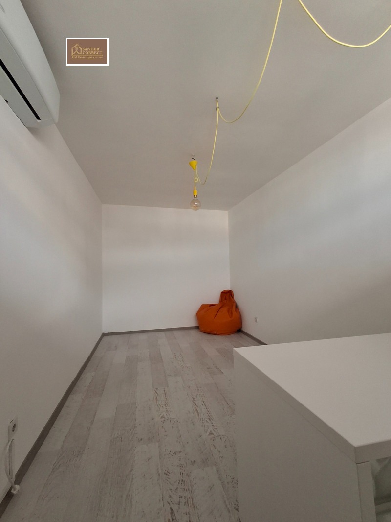 Kiadó  2 hálószobás Sofia , Hladilnika , 86 négyzetméter | 27254261 - kép [11]