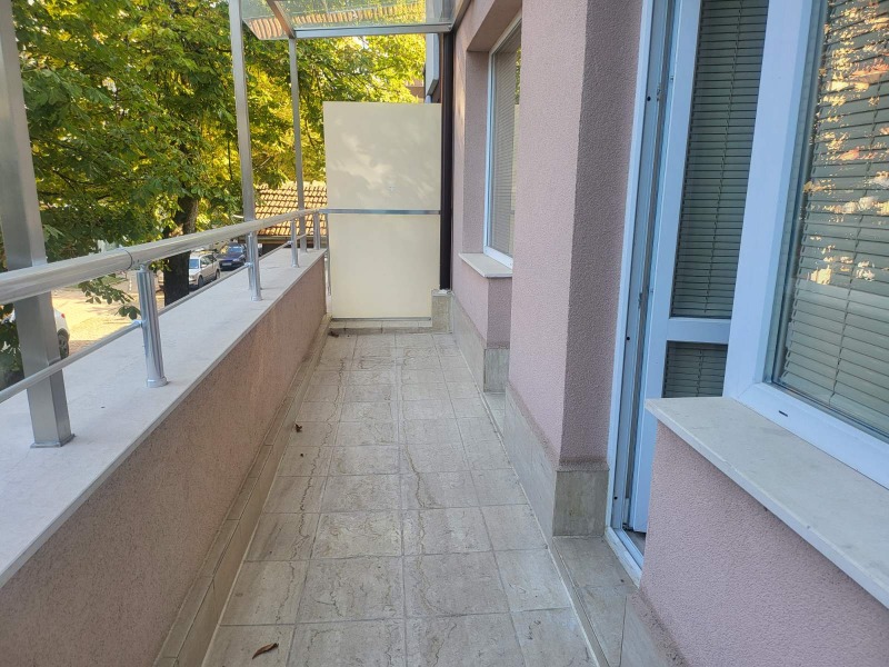 Te huur  Kantoor Sofia , Zona B-19 , 190 m² | 78475483 - afbeelding [13]