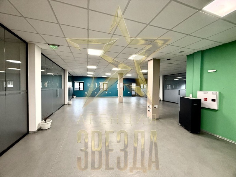 Дава под наем ОФИС, гр. Пловдив, Център, снимка 2 - Офиси - 53262512