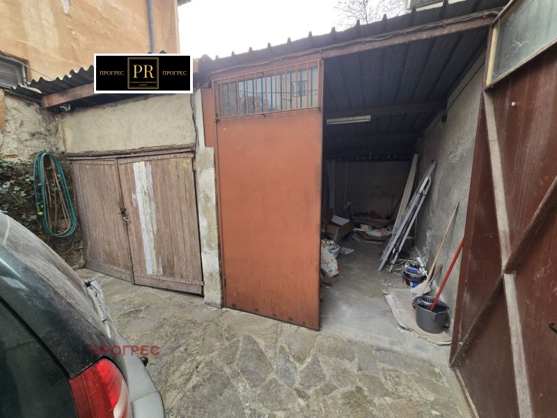 Дава под наем ЕТАЖ ОТ КЪЩА, гр. Пловдив, Център, снимка 6 - Етаж от къща - 52648402