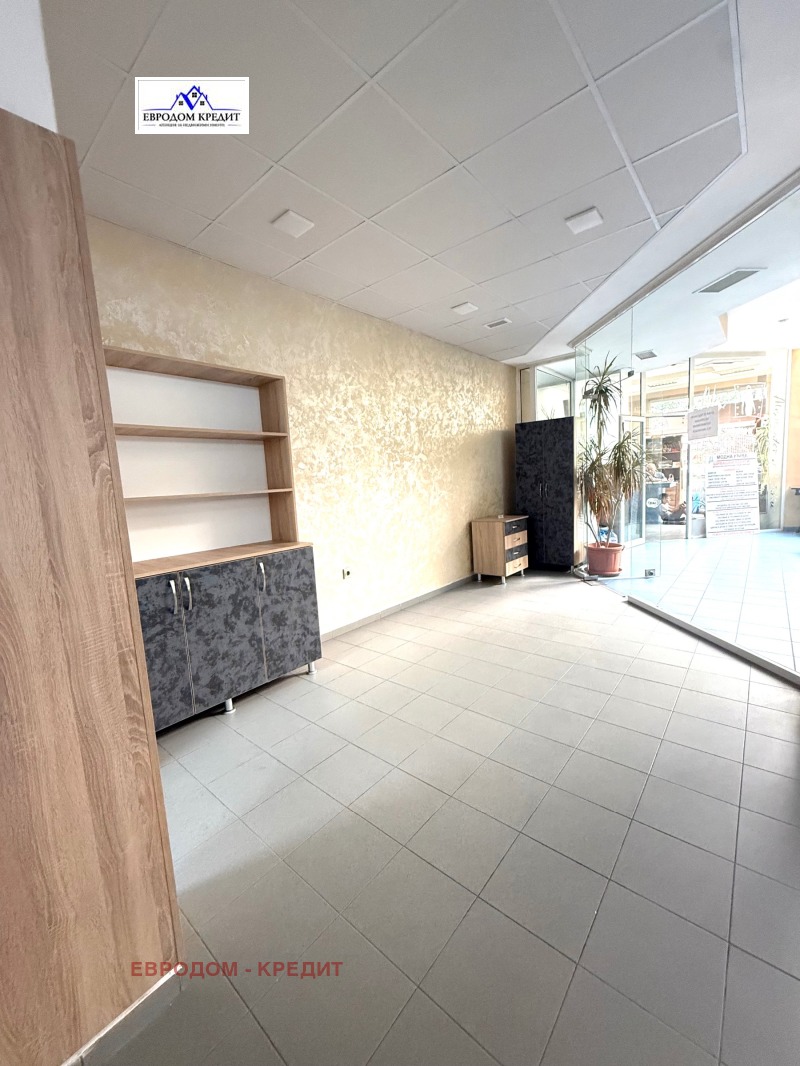 Дава под наем  Магазин град Стара Загора , Център , 19 кв.м | 60279531 - изображение [2]