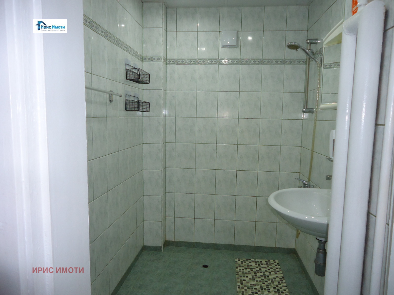 Дава под наем 3-СТАЕН, гр. София, Лозенец, снимка 7 - Апартаменти - 55189550