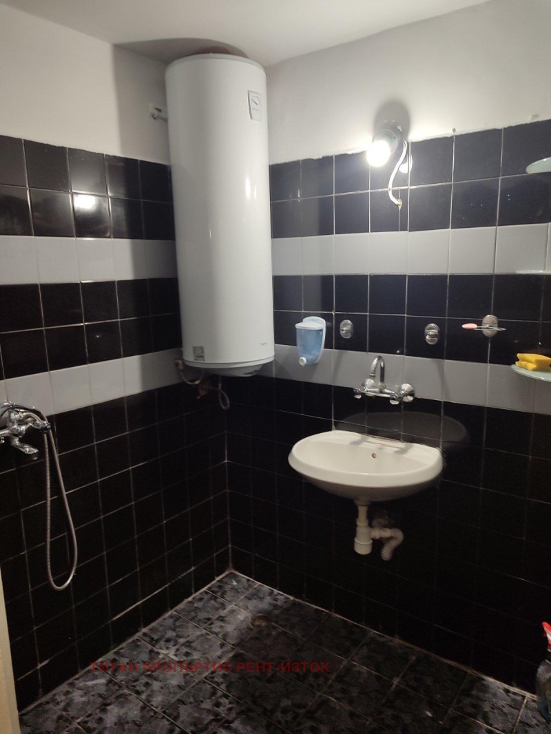 Дава под наем  2-стаен град Бургас , Център , 66 кв.м | 21239416 - изображение [5]